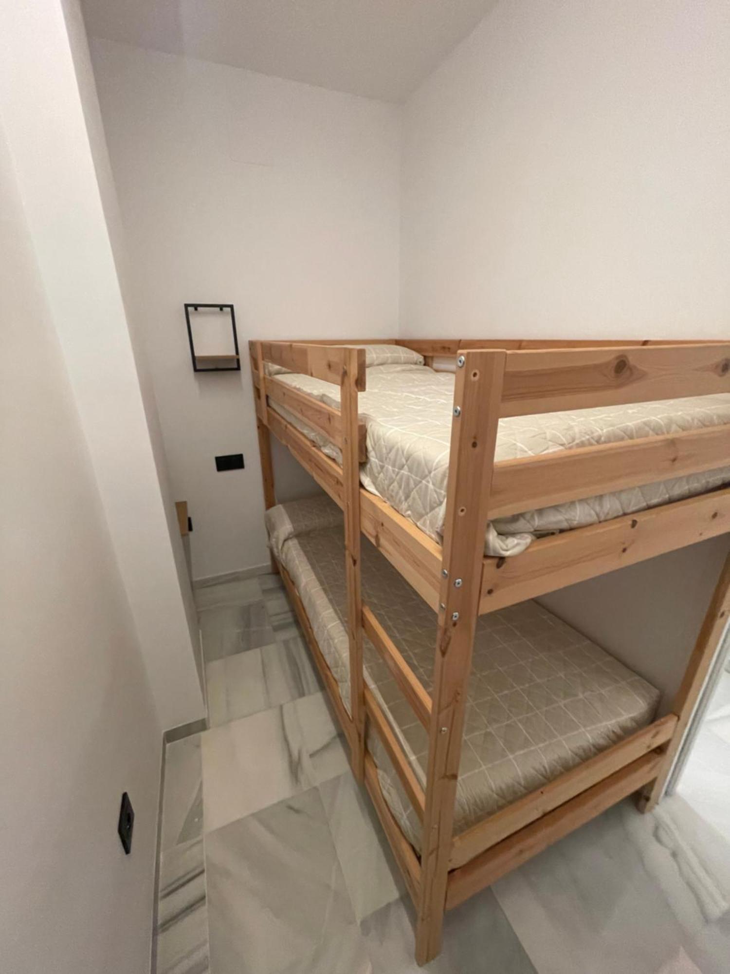 Wish Suite Ponce De Leon Sevilla Buitenkant foto