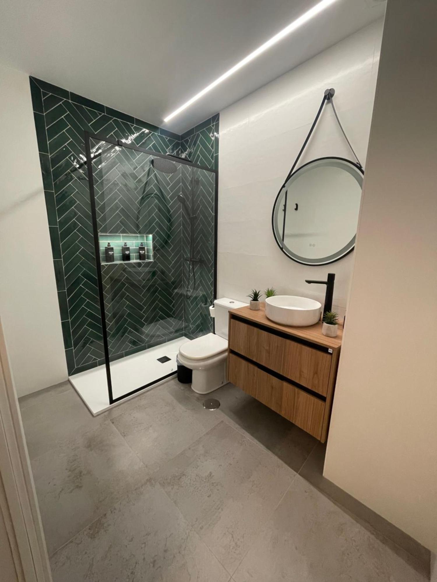 Wish Suite Ponce De Leon Sevilla Buitenkant foto